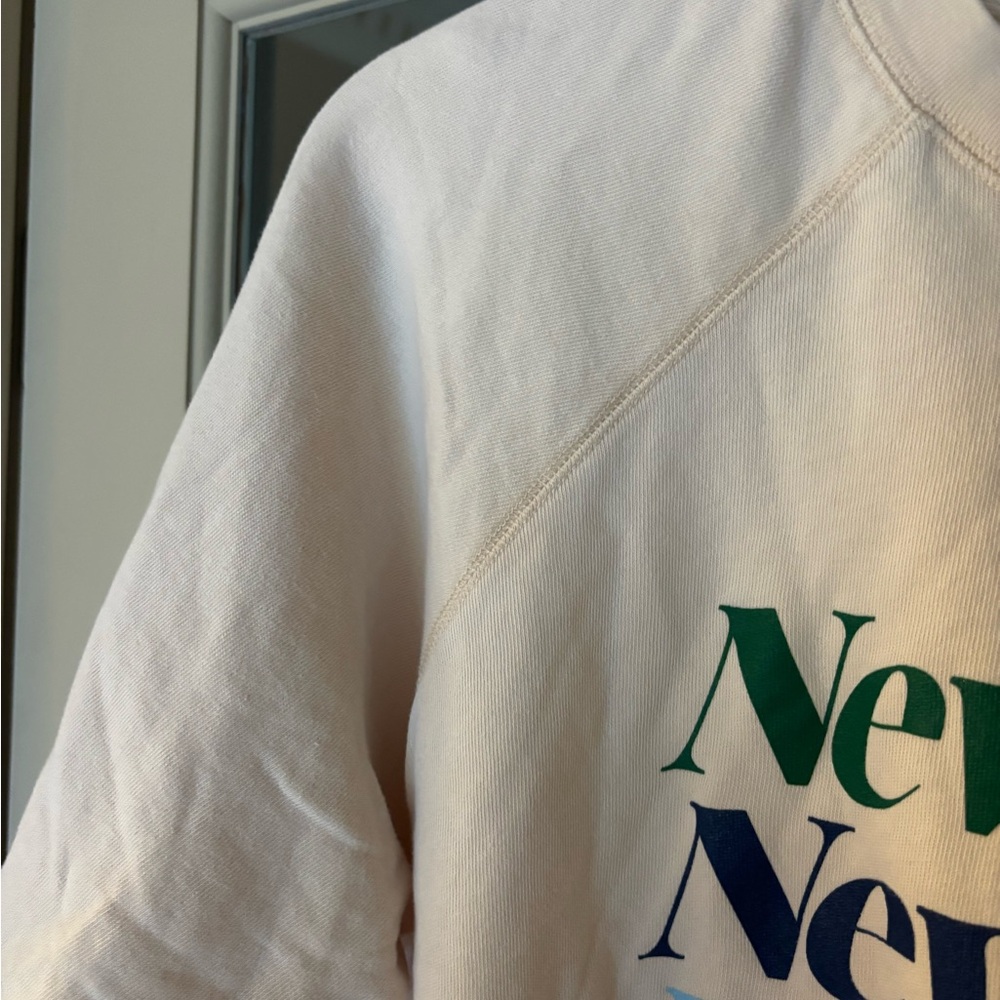 Women’s J.Crew New York sweatshirt size medium. There are no holes, stains, wear - Picture 7 of 10